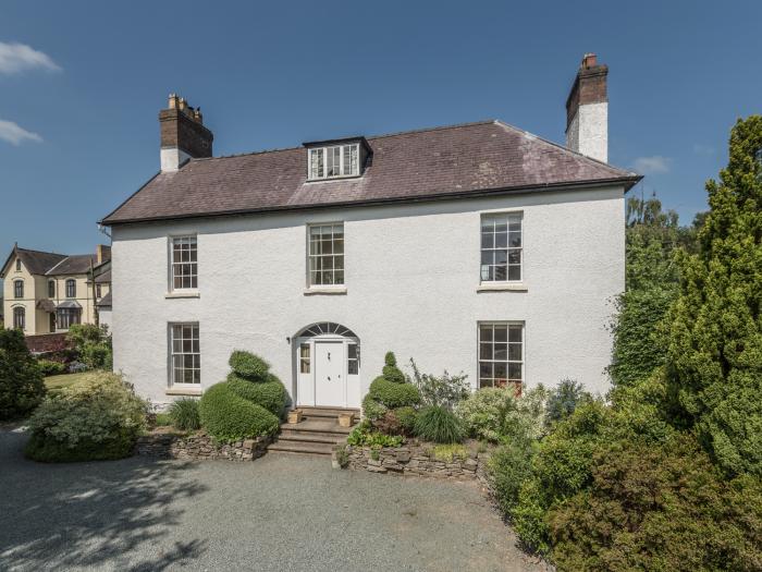 The Old Schoolhouse and Cottage, Bishop's Castle, Shropshire