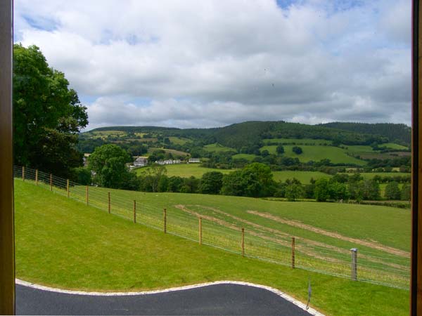 Tyn Y Celyn Canol, North Wales