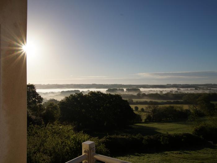 Beautiful Cotswold View, Bourton-On-The-Water