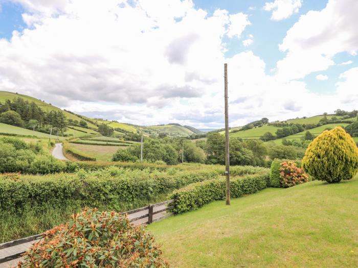 Drainbyrion Farm House, Wales