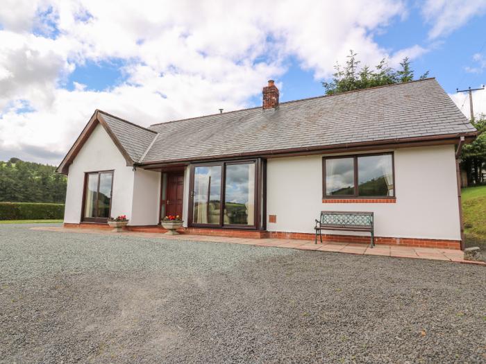 Drainbyrion Farm House, Wales