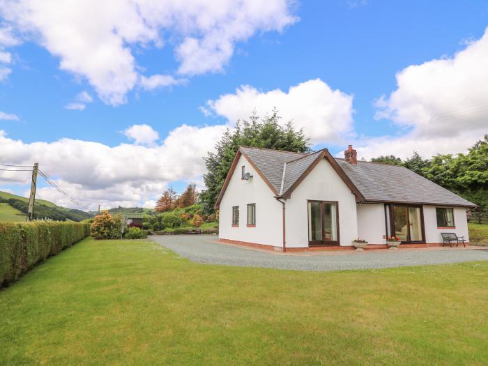 Drainbyrion Farm House, Wales