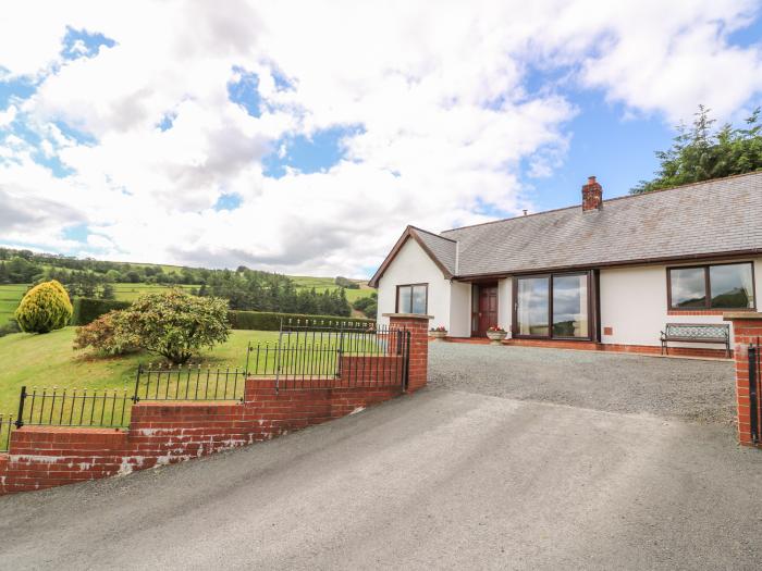 Drainbyrion Farm House, Wales