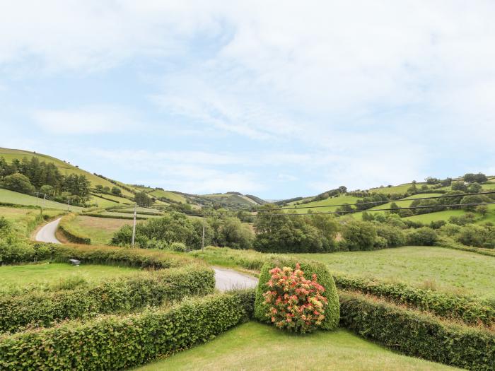 Drainbyrion Farm House, Wales