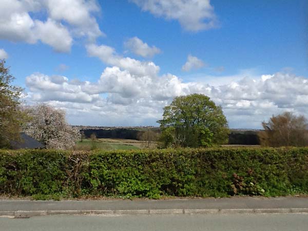 Ty Cerrig, Wales