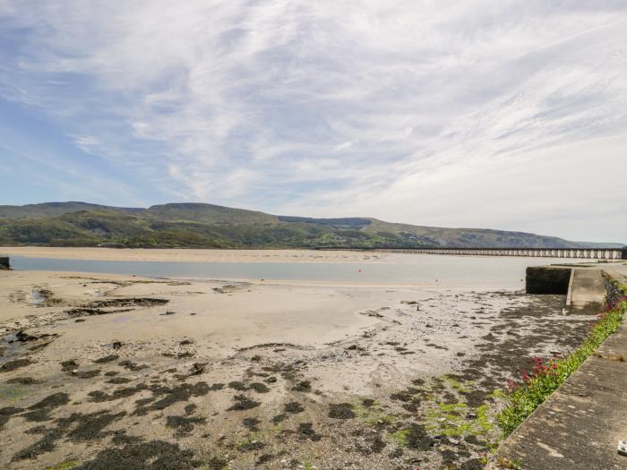 Goronwy Cottage, North Wales