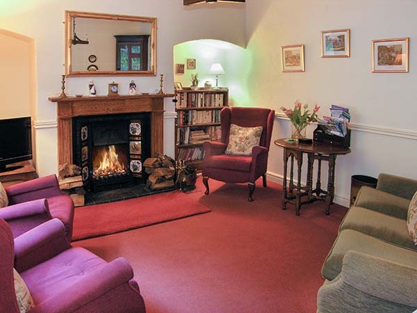 Aqueduct Cottage, Heart of England