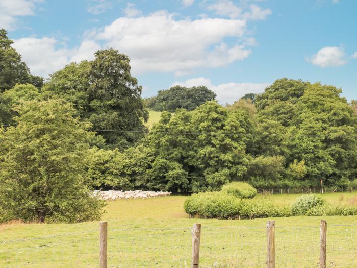 Holly Farm Cottage, Howey