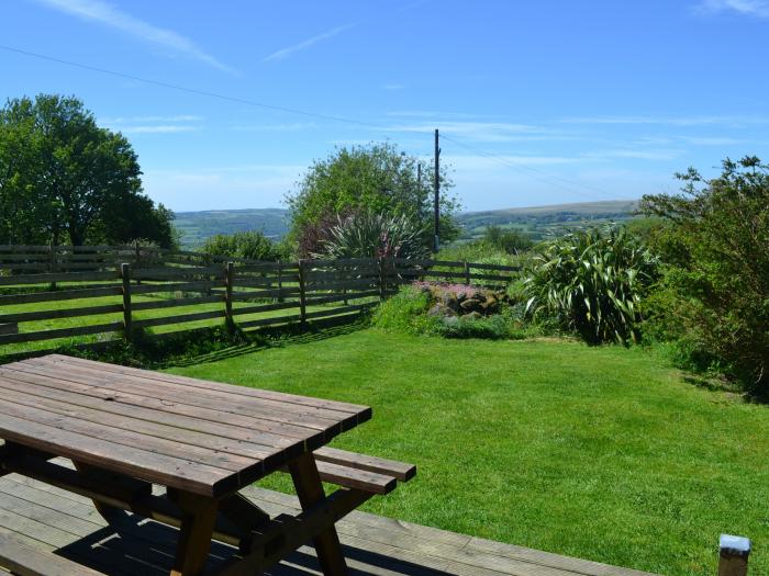 Broadmoor Farm - Meader, Devon