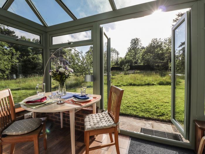 Wood Glen Cottage, East Sussex