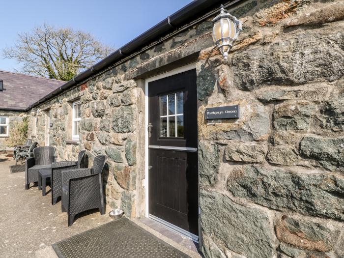 Bwthyn yr Onnen (Ash Cottage), Pwllheli, Gwynedd