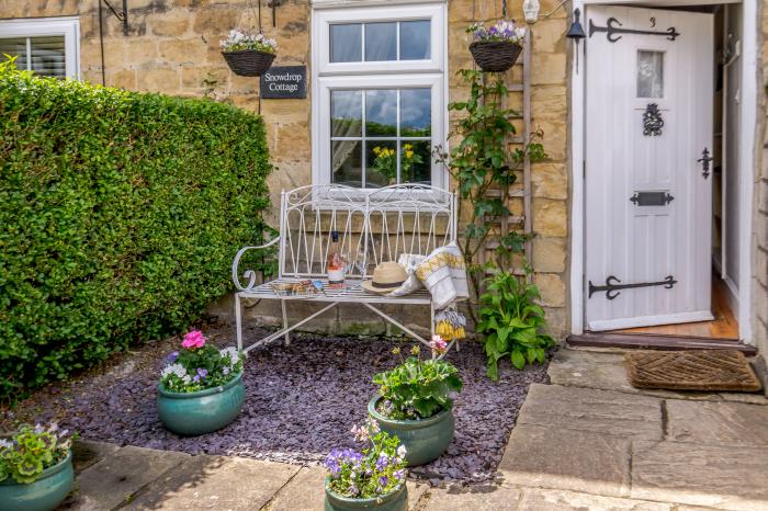 Snowdrop Cottage, Clifford, West Yorkshire