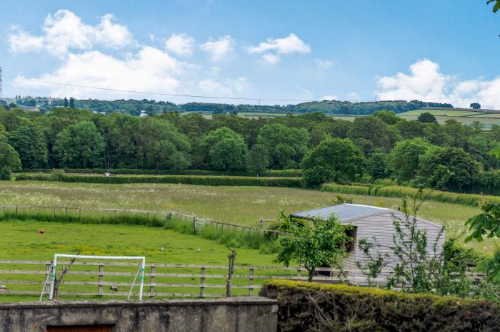 Snowdrop Cottage, Clifford, West Yorkshire