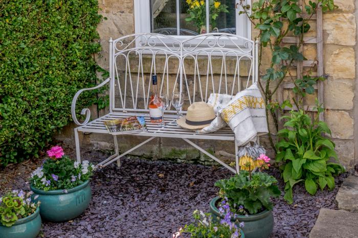 Snowdrop Cottage, Clifford, West Yorkshire