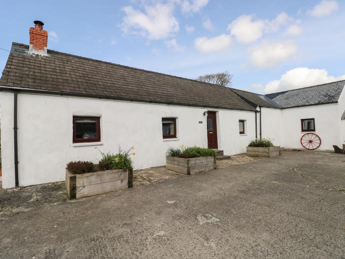 Hill Top Farm Cottage, Narberth, Pembrokeshire