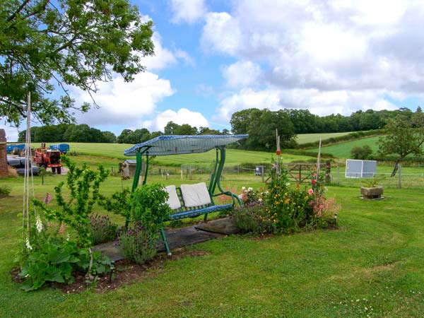 Lake View Cottage, Heart of England