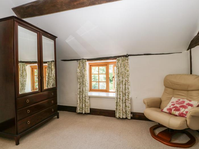 Lower Court Byre, Shropshire