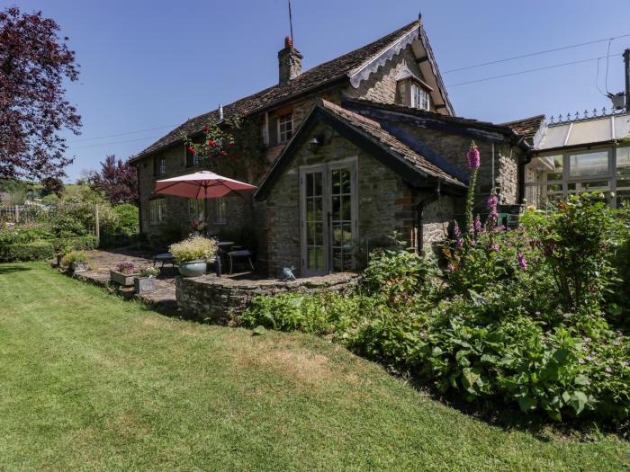 Lower Court Byre, Shropshire