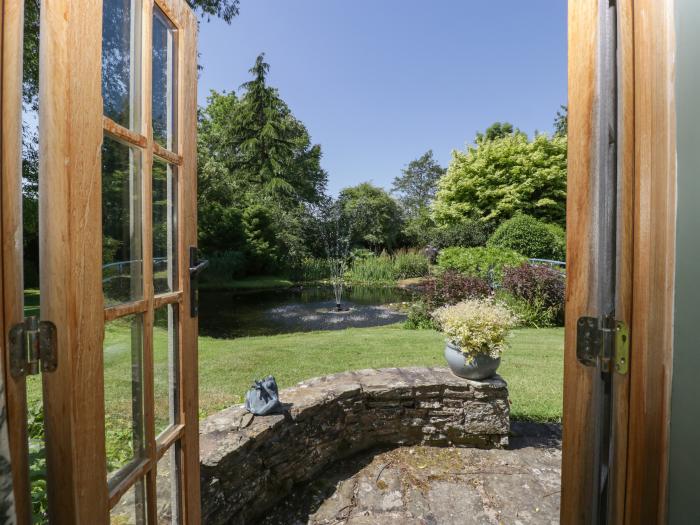 Lower Court Byre, Shropshire