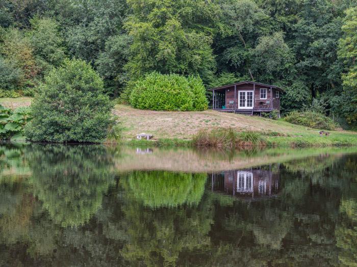 Lakeside Cabin, Devon