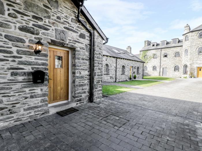 3 Bythynnod yr Aran, Bala, Gwynedd