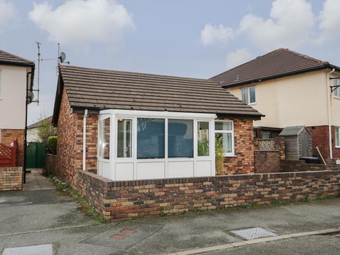 50A  Lloyd Street West, Llandudno, Wales, Close to a beach, is close to the Snowdonia National Park.