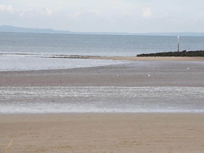 50A  Lloyd Street West, Llandudno, Wales, Close to a beach, is close to the Snowdonia National Park.