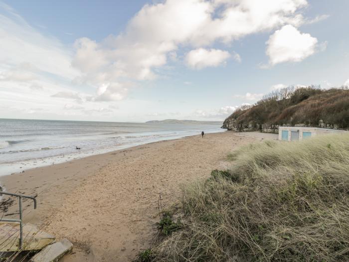 Seaview, Wales