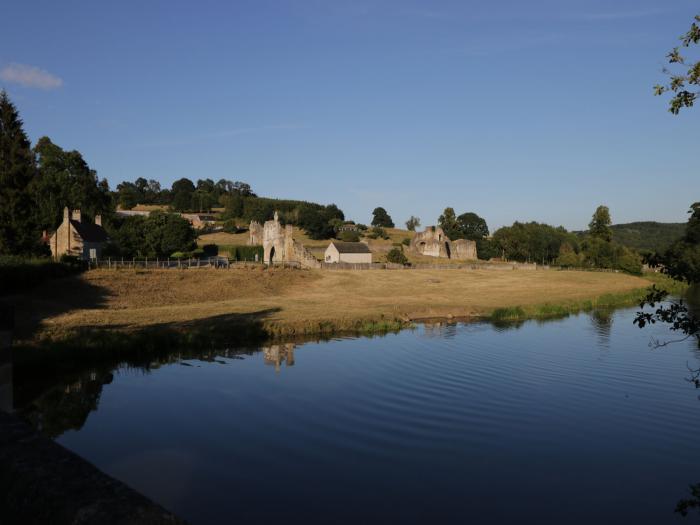 Middlegate, North York Moors & Coast