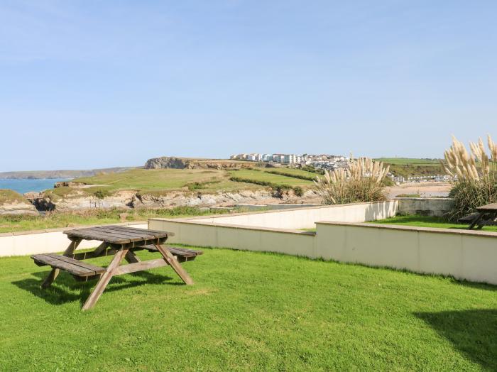 The Beach House, Porth