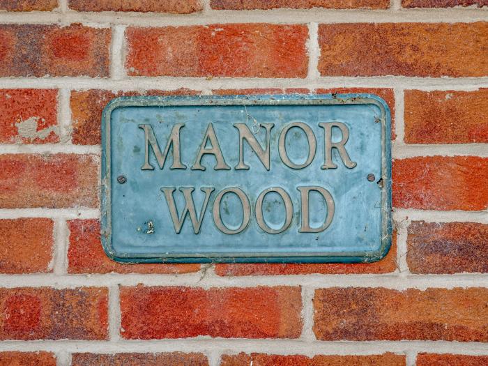 Manor Wood, Farndon