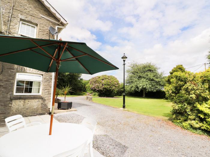 Dolau Farmhouse, Ceredigion