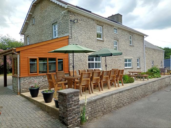 Dolau Farmhouse, Ceredigion