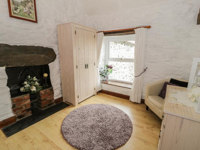 Hendy Cottage, Wales