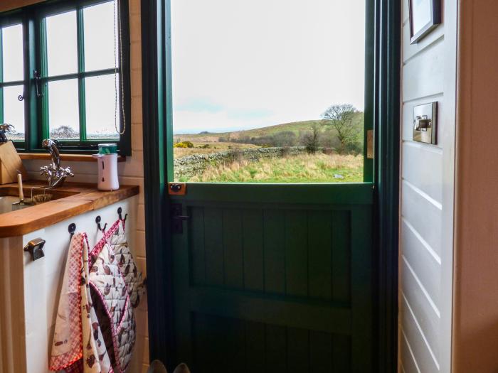 Peat Gate Shepherd's Hut, Northumberland