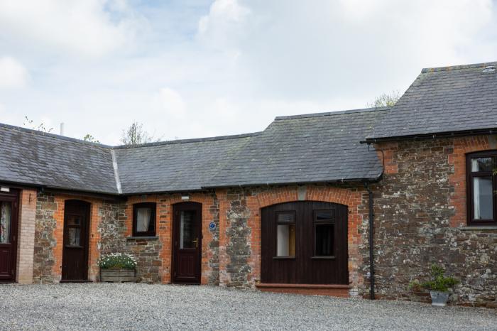 Warren Cottage near Torrington, Devon. In a rural location. Pet-friendly. Shared indoor heated pool.