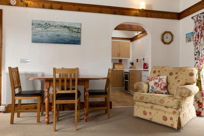 Halcyon Cottage near Torrington, Devon. In a rural location. Pet-friendly. Shared indoor heated pool