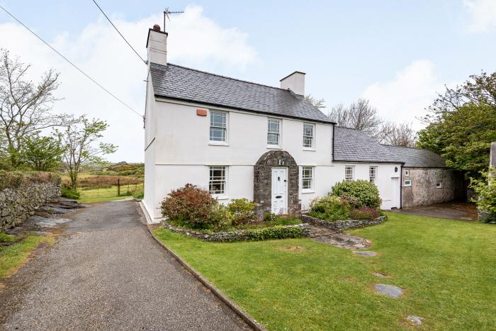 Cwm Farm, Angelesey