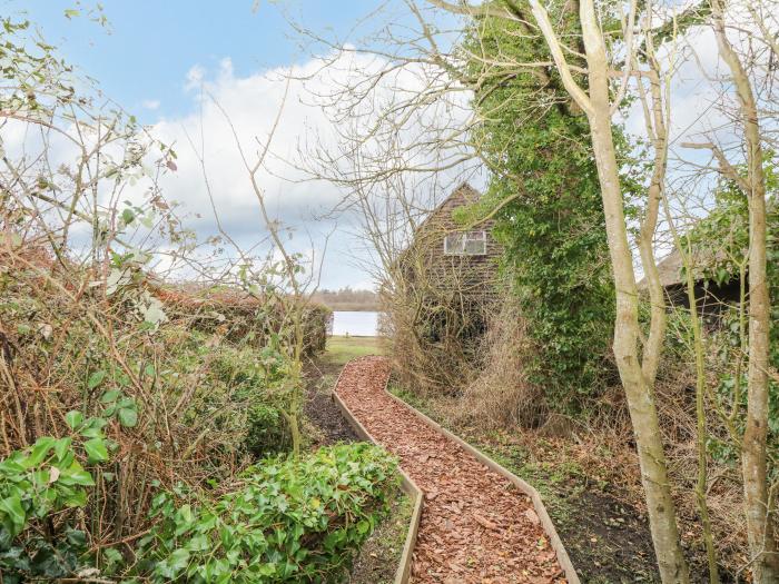 CYGNUS BOATHOUSE, England, East Anglia, Norfolk, South Walsham