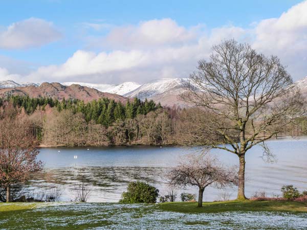 Yew - Woodland Cottages, Bowness-On-Windermere