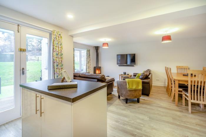 Yew - Woodland Cottages, Bowness-On-Windermere