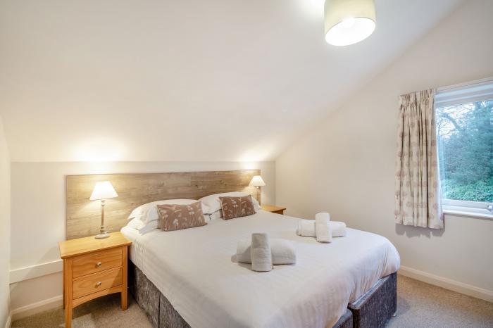 Yew - Woodland Cottages, Bowness-On-Windermere