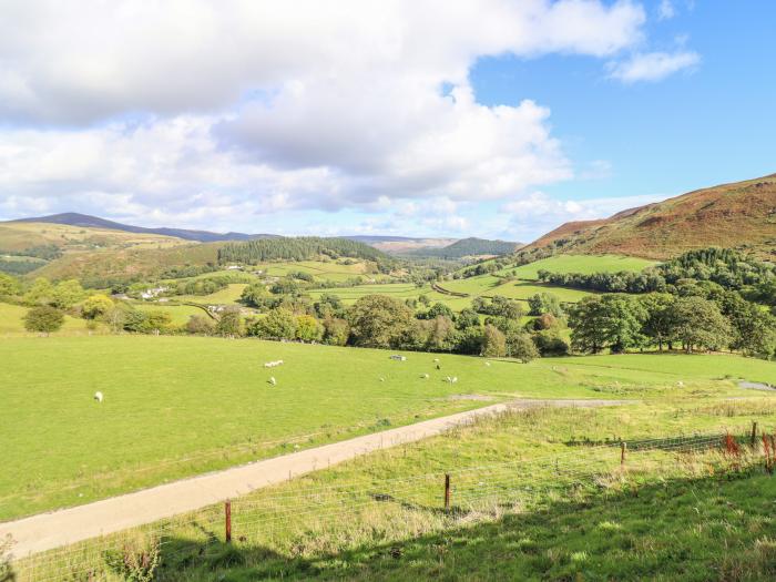 Tyn Llwyn, Wales