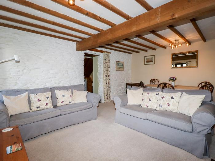 4 Mowhay Cottages, Cornwall