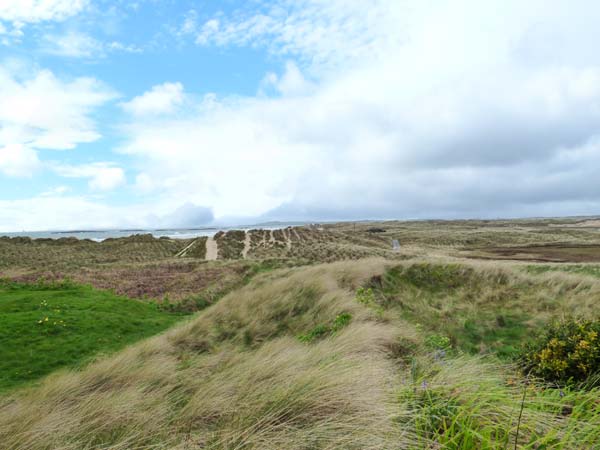 Sandy Bank, Wales