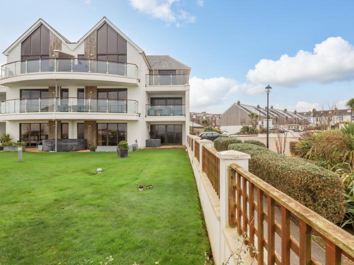 47 Bredon Court, Cornwall