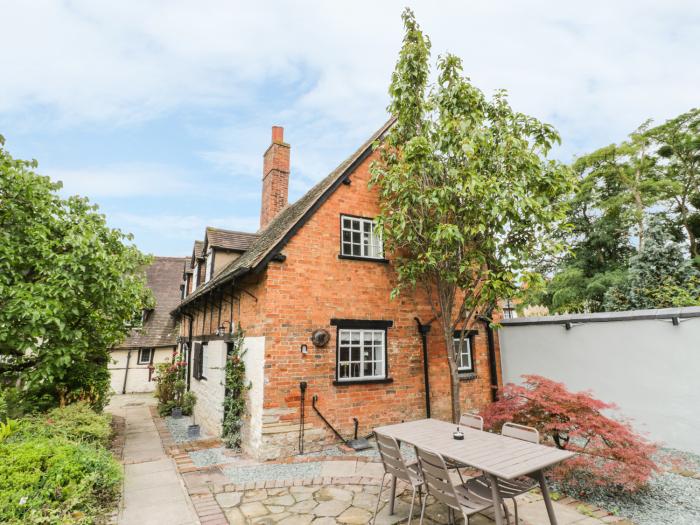 4 Masons Court, Stratford-upon-Avon.