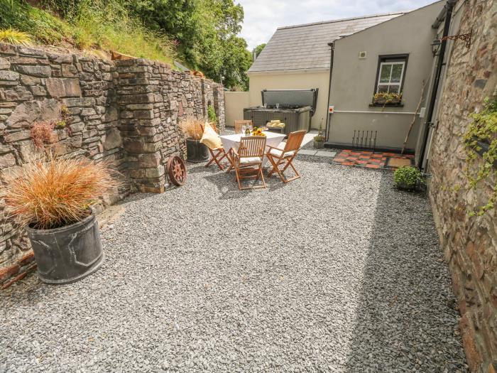 Snowdrop Cottage, Carmarthenshire