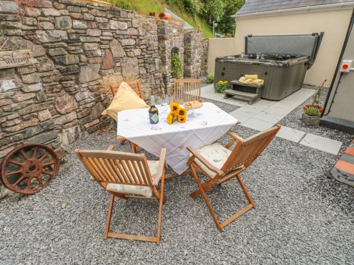 Snowdrop Cottage, Carmarthenshire