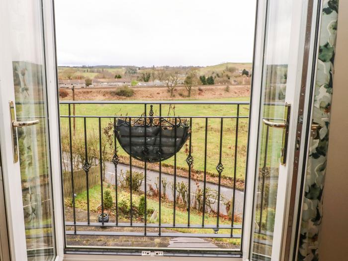 4 Alpha Rise is in Gilsland, Cumbria, Smart TV, over three floor, close to amenities and attractions